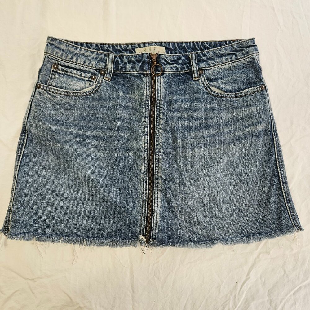 SALE! Women's We The Free Jean Mini Skirt (Size 31)